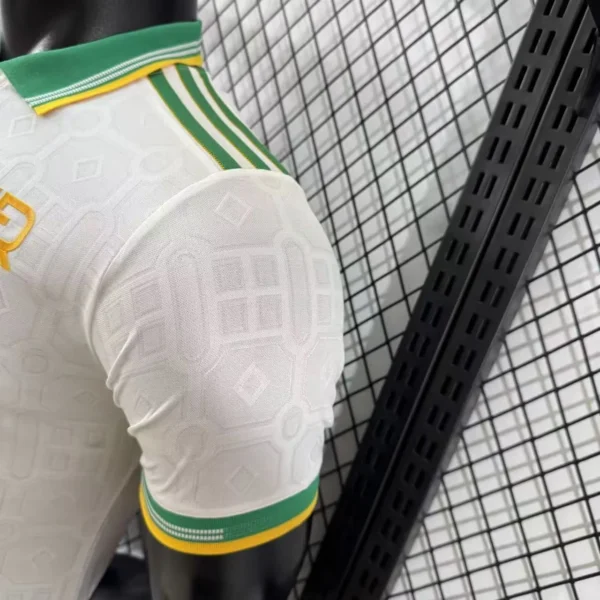 25 - 26 - Roma - Profesyonel Alternatif Forması