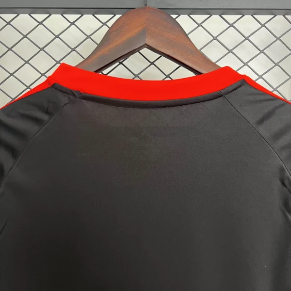 25 - 26 - Sevilla - Alternatif Forması