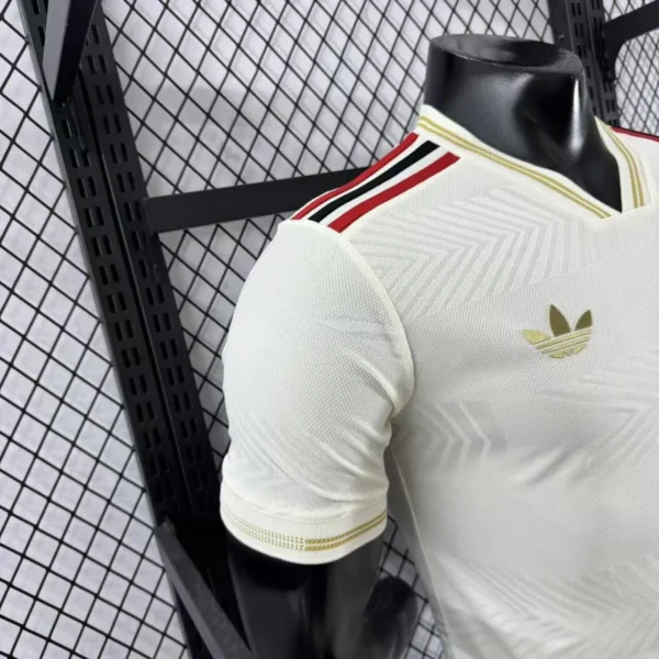 25 - 26 - Flamengo - Profesyonel Alternatif Forması