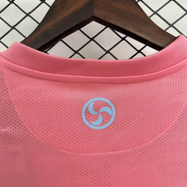 25 - 26 - Celta Vigo - Alternatif Forması