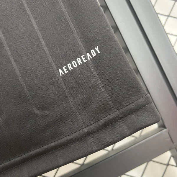 25 - 26 - Sevilla - Alternatif Forması