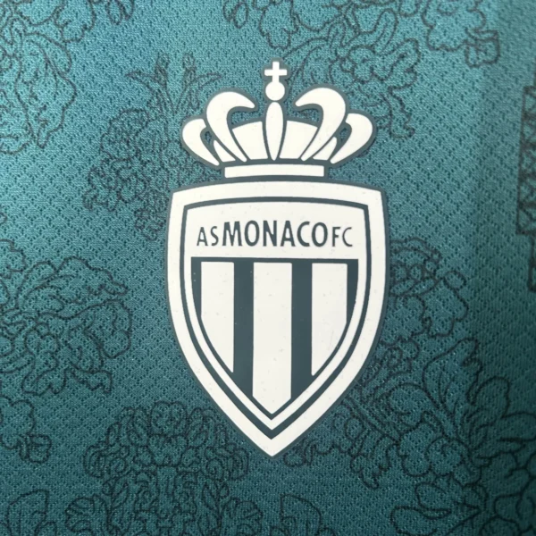 25 - 26 - Monaco - Alternatif Forması