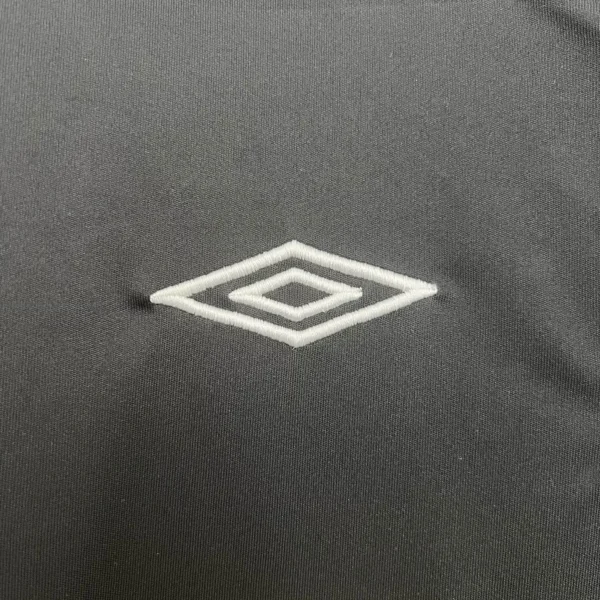 13 - 14 - Colo Colo - Retro Deplasman Forması