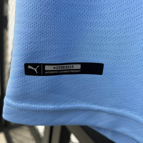 19 - 20 - Manchester City - Retro İç Saha Forması