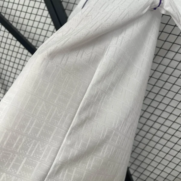 90 - 92 - Real Madrid - Retro İç Saha Forması