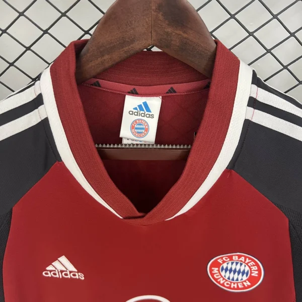 01 - 02 - Bayern Munich - Retro İç Saha Forması