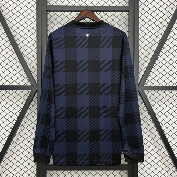 13 - 14 - Manchester United - Retro Uzun Kollu Forma