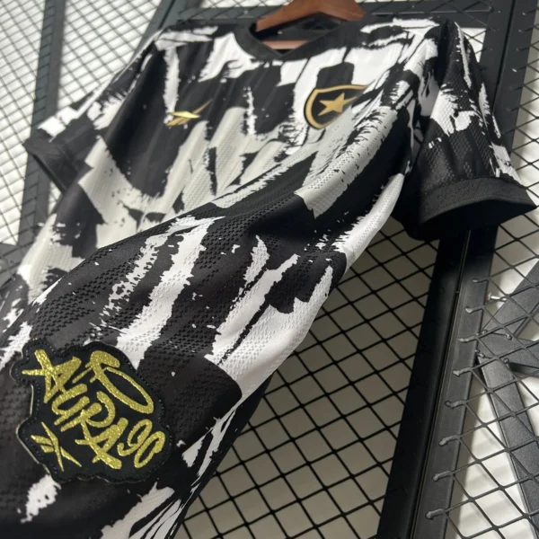 25 - 26 - Botafogo - Alternatif Forması