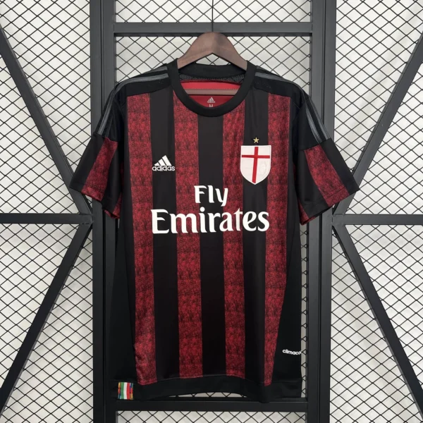 15 - 16 - AC Milan - Retro İç Saha Forması