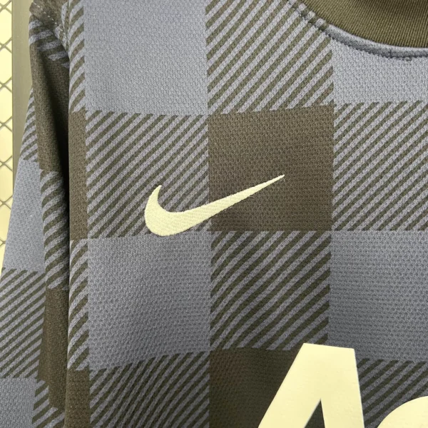 13 - 14 - Manchester United - Retro Uzun Kollu Forma